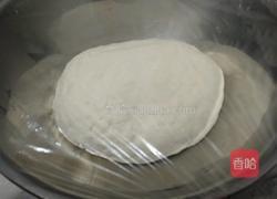 白菜粉条馅包子的做法图解1