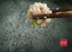 氽白菜肉丸的做法图解2