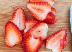 草莓蛋糕的做法图解15