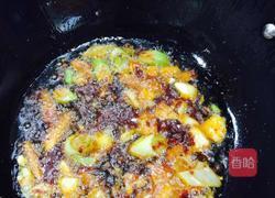 大盘鸡焖彩面的做法图解5