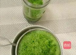 Illustration of how to make spinach pancakes 2