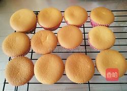 小杯子蛋糕的做法图解8