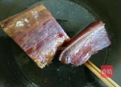 蒜薹辣炒腊肉的做法图解5
