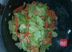 火爆绿甘蓝的做法图解4