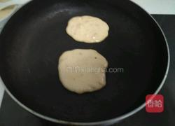 香蕉松饼的做法图解5