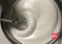 戚风蛋糕的做法图解8