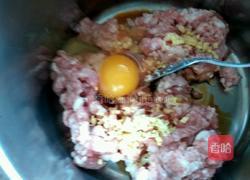 白菜丸子汤的做法图解3