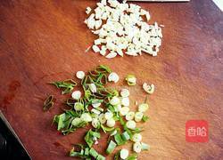 凉拌海蜇头的做法图解1