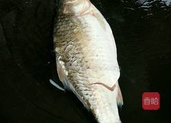 红烧鲫鱼豆腐的做法图解5