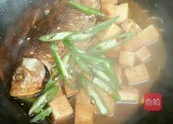 红烧鲫鱼豆腐的做法图解11