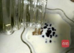 蜜豆牛奶西米露的做法图解4