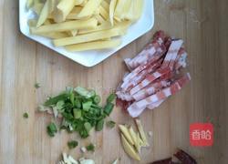 酱炖小鱼土豆条的做法图解2