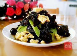 莴苣木耳炒鸡蛋的做法图解9