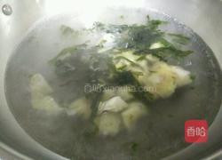 紫菜虾皮馄饨的做法图解3