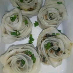 玫瑰花饺子的做法[图]