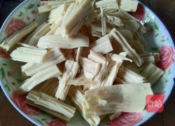 青椒腐竹的做法图解2