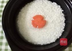 腊肠煲仔饭的做法图解2