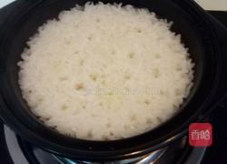 腊肠煲仔饭的做法图解6
