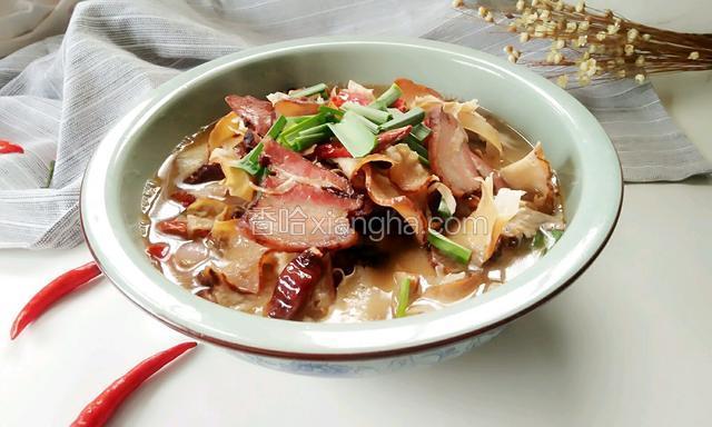 腊肉煮豆腐干