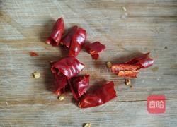 咸菜煎鸡蛋的做法图解3