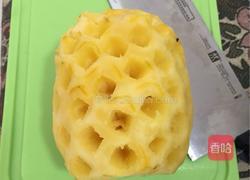 蜜烤菠萝的做法图解1