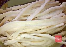 蚝油海鲜菇的做法图解1