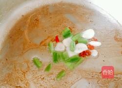 白菜帮木耳的做法图解6