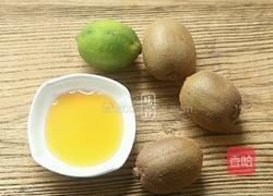 补充维C的猕猴桃柠檬汁的做法图解1