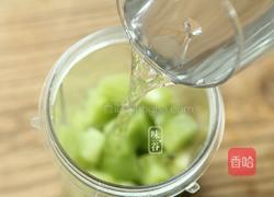 补充维C的猕猴桃柠檬汁的做法图解5