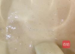 戚风蛋糕(烤箱)的做法图解7