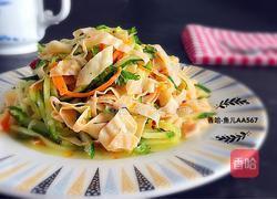 胡萝卜黄瓜拌豆皮的做法图解5