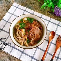 牛肉蘑菇汤面的做法[图]