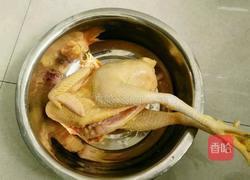 正宗客家白斩鸡的做法图解1