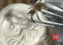 芒果蛋糕卷的做法图解7