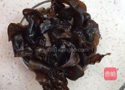 肉炒腐竹木耳的做法图解2