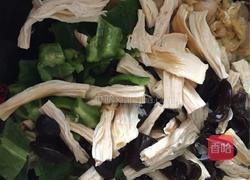 肉炒腐竹木耳的做法图解6