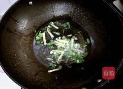 鸡腿菇炒肉丝的做法图解5