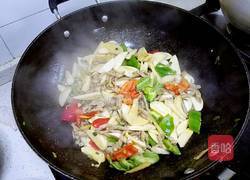 鸡腿菇炒肉丝的做法图解7