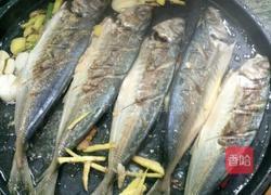 电饼铛煎鱼的做法图解2