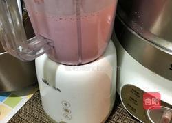 草莓奶昔的做法图解4