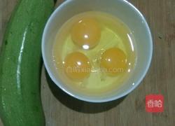 葫芦炒鸡蛋的做法图解1