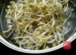 凉拌黄豆芽的做法图解2