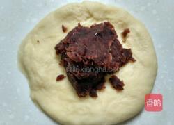 豆沙小面包的做法图解5