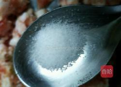猪肉香菜馄饨馅的做法图解3