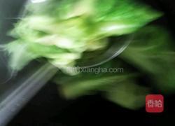 春之绿一一拌甘蓝的做法图解3