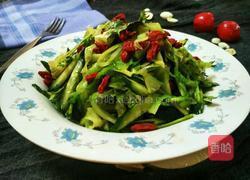 春之绿一一拌甘蓝的做法图解13