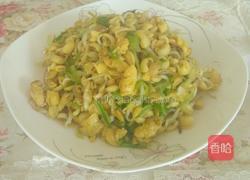 豆芽蒜苗炒鸡蛋的做法图解8