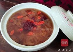 【红枣枸杞银耳羹】的做法图解7