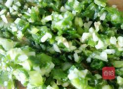 猪肉韭菜馅的做法图解2