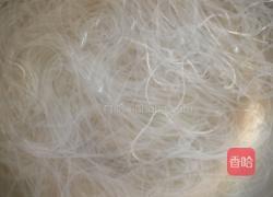 凉拌粉丝的做法图解1